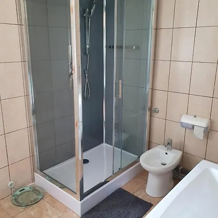 Casa Anabella * בוסטאני